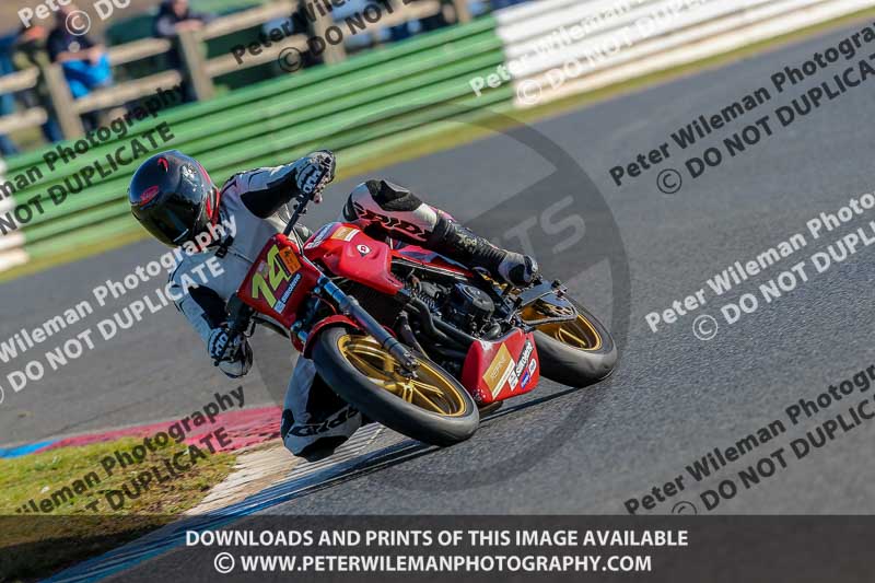 PJ Motorsport Photography 2018;enduro digital images;event digital images;eventdigitalimages;mallory park;mallory park photographs;mallory park trackday;mallory park trackday photographs;no limits trackdays;peter wileman photography;racing digital images;trackday digital images;trackday photos
